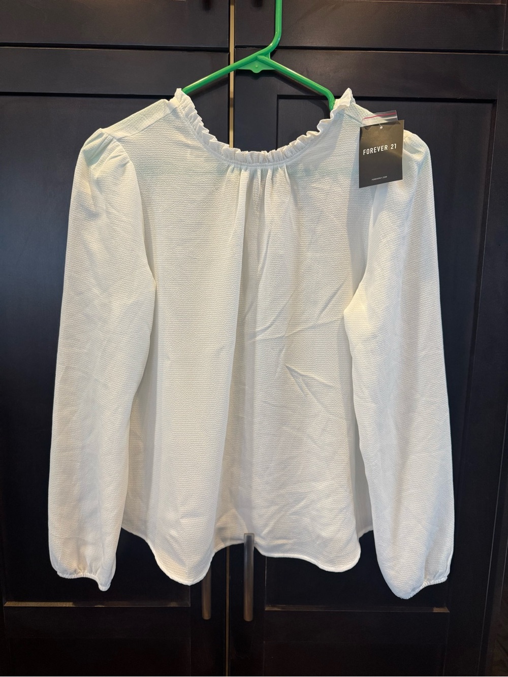 Forever 21 White Textured Peasant Blouse